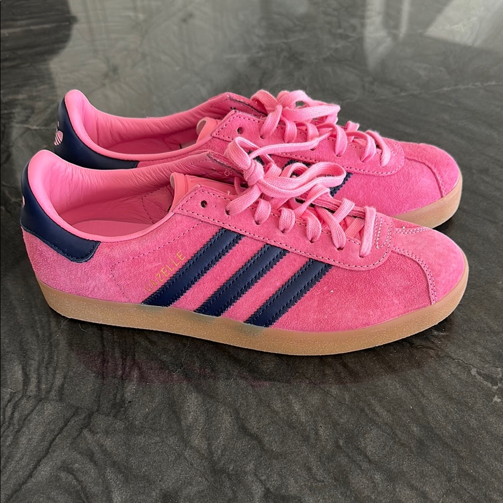 Adidas Gazelle Kids Sneakers in Pink and Dark Blue